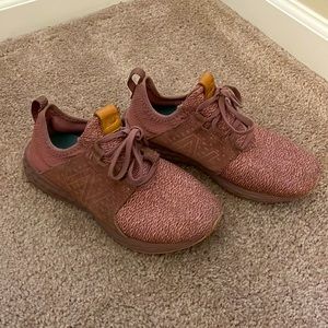 New Balance Fresh Foam Sneakers